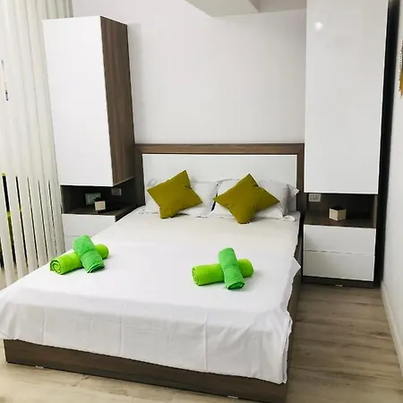 Apartment Mamaia-nord Iuliana Navodari